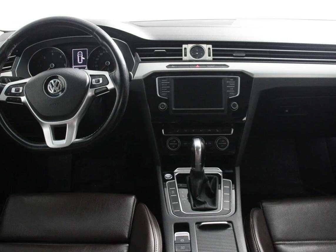 Volkswagen Passat DSG7, 2017 Фото №11