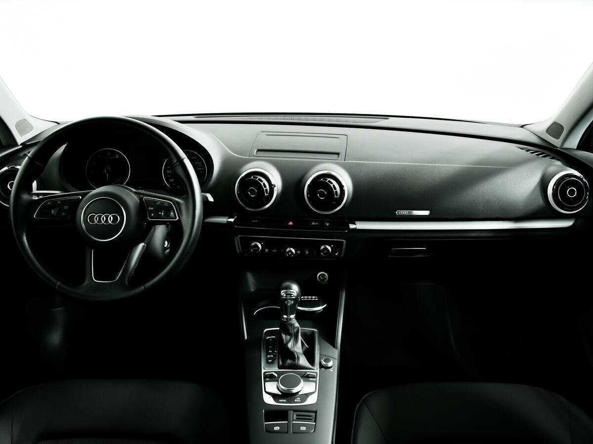 Audi A3, 2016 Фото №11