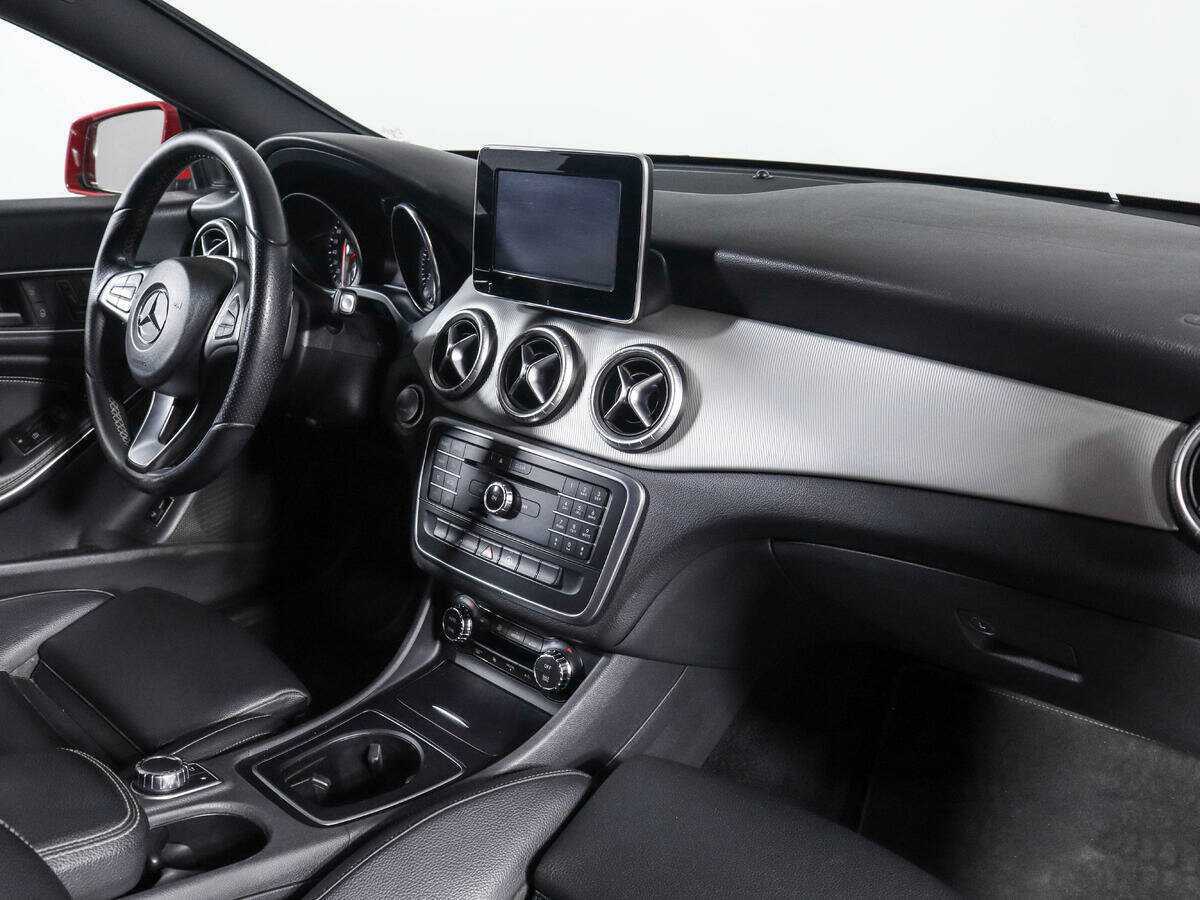 Mercedes-Benz CLA 250, 2016 Фото №9