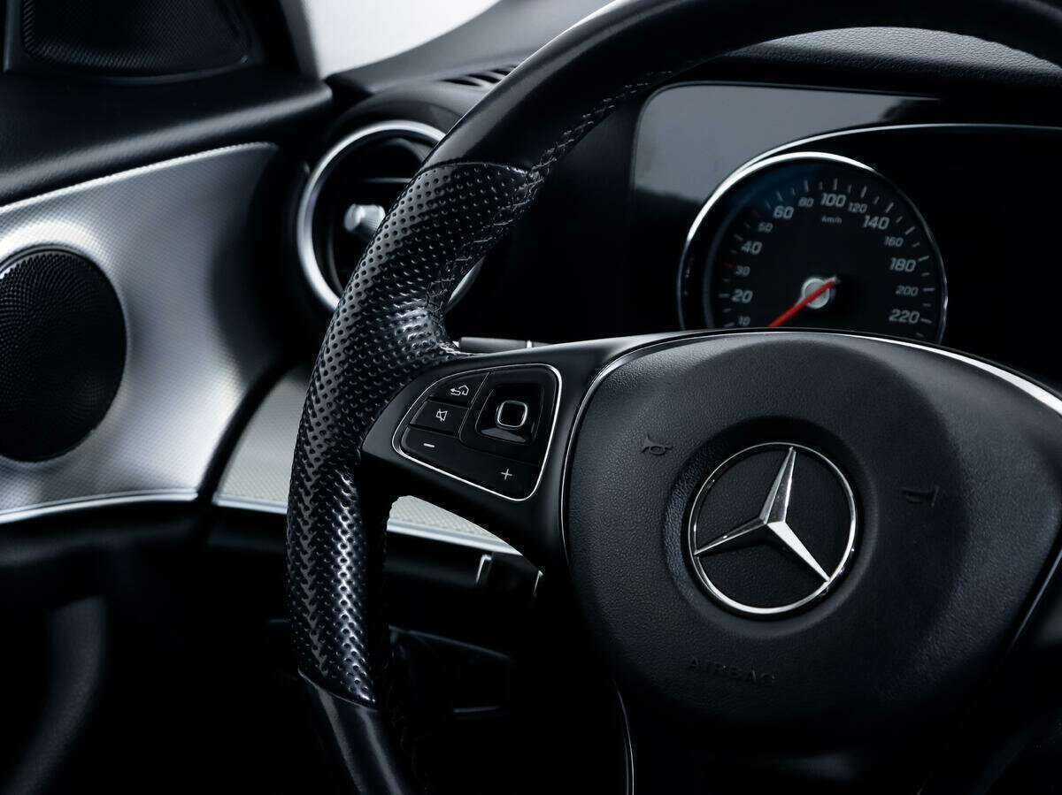Mercedes-Benz E-Класс 200, 2016 Фото №13