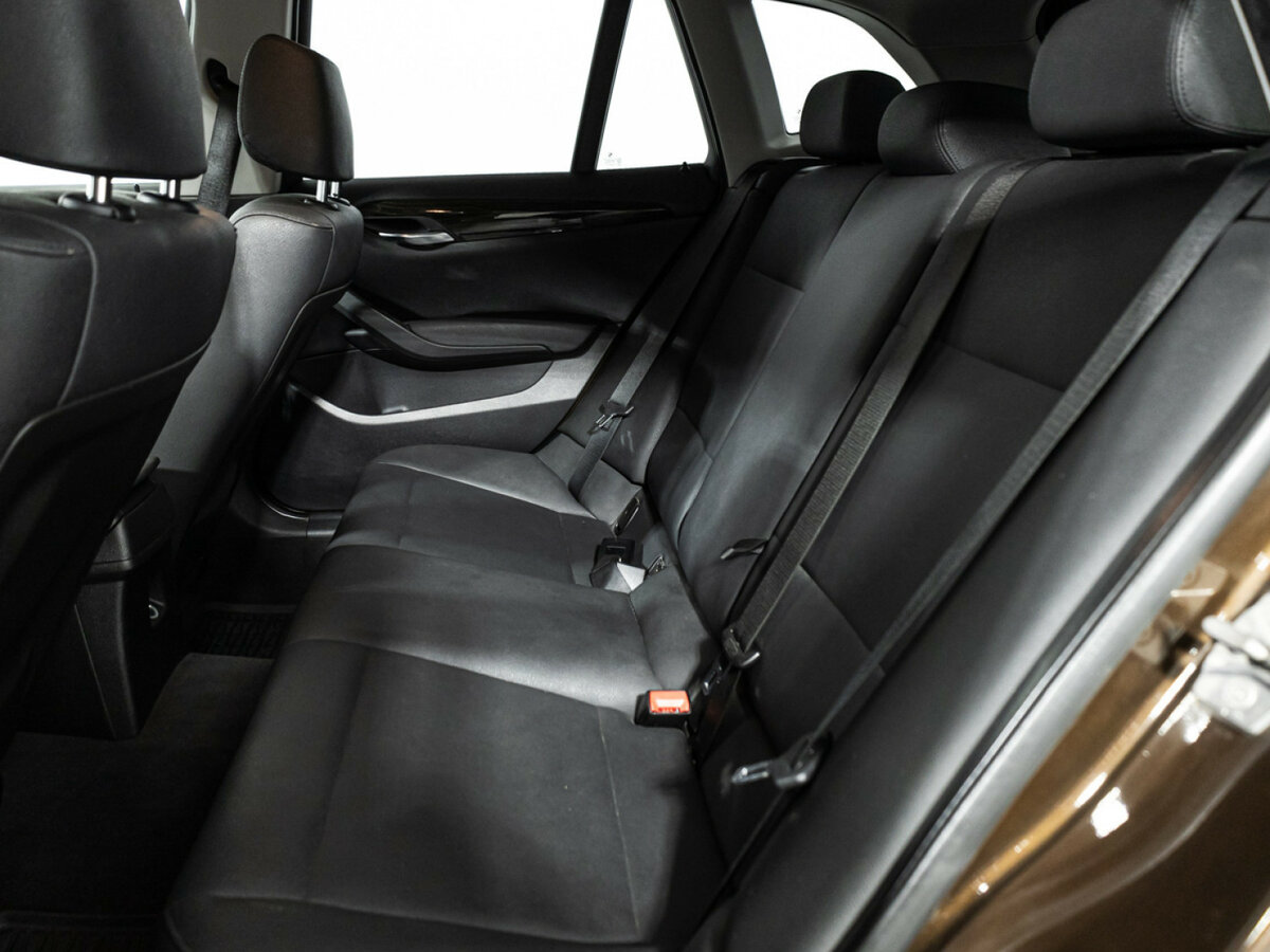 BMW X1 20i I (E84), 2012 Фото №10