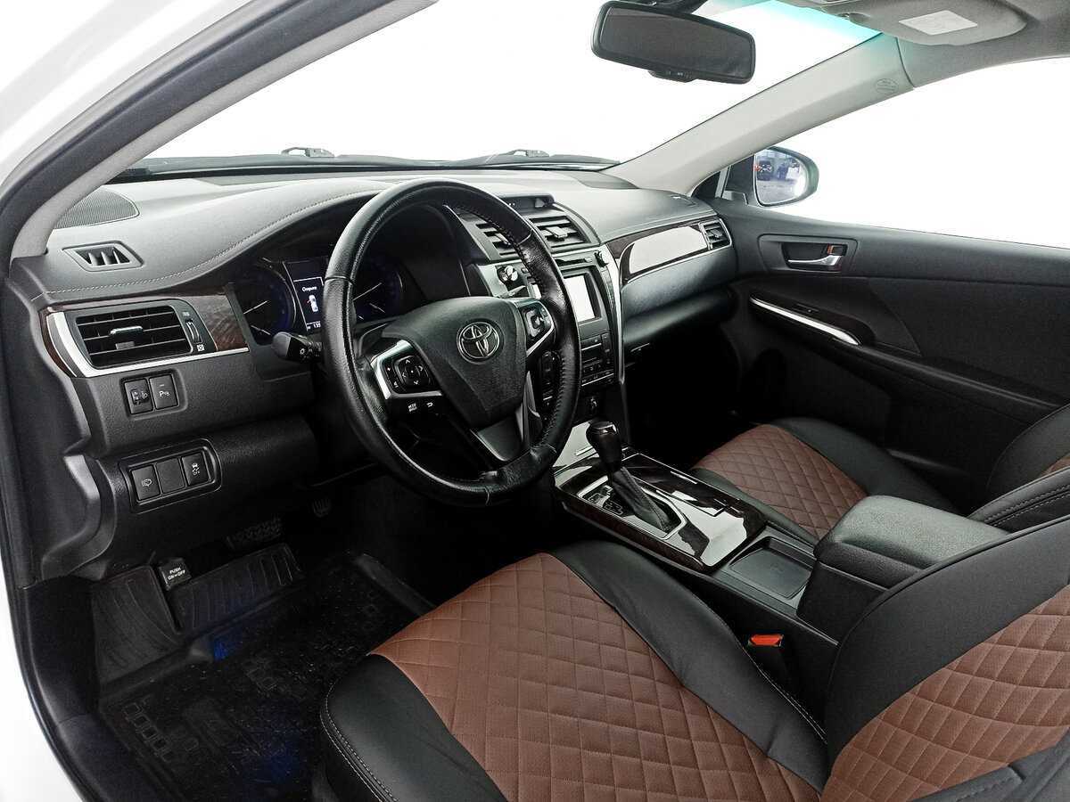 Toyota Camry, 2017 Фото №16