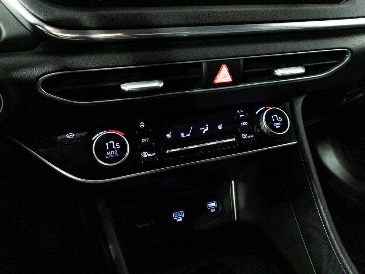 Hyundai Sonata, 2020 Фото №17