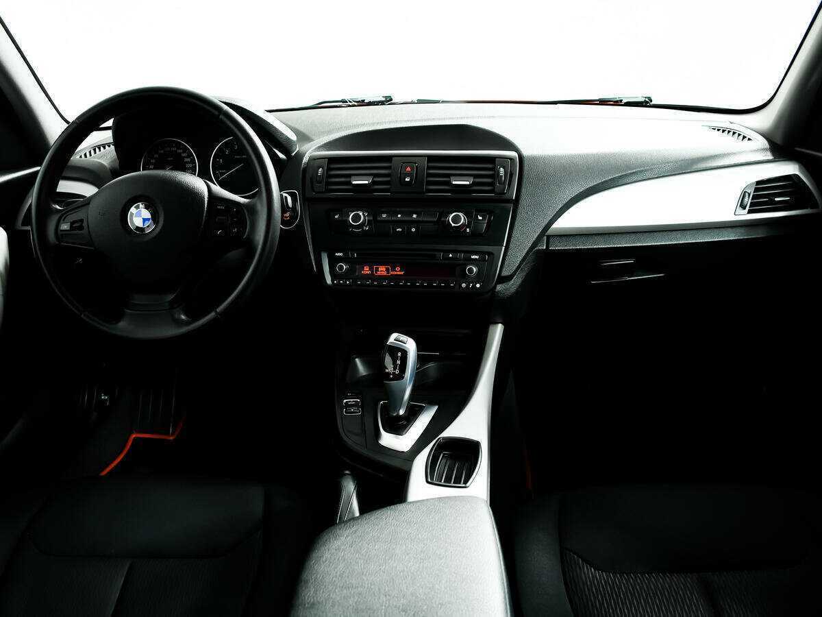 BMW 1 серии 116i, 2012 Фото №11