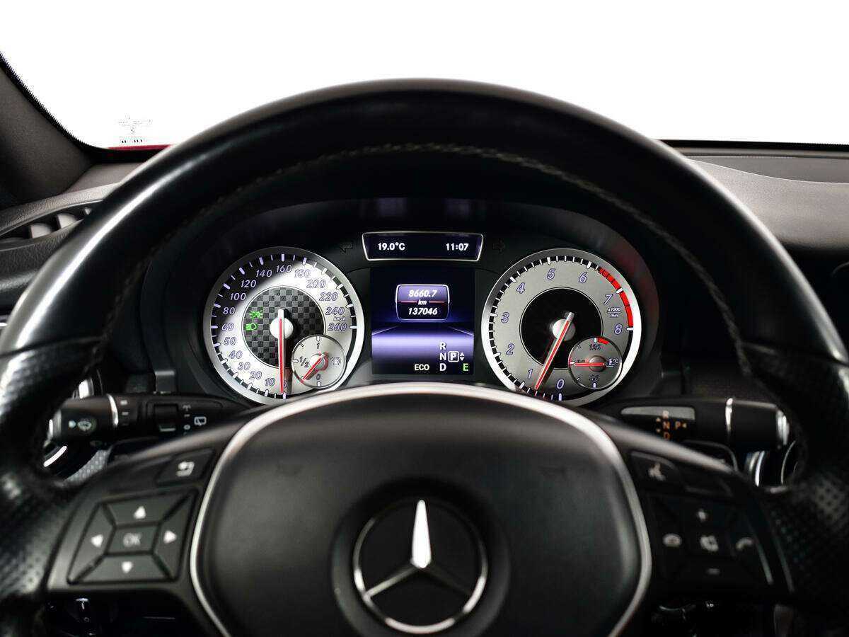 Mercedes-Benz A-Класс 180, 2013 Фото №11
