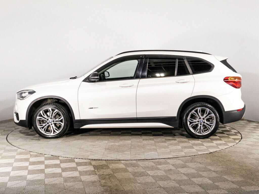 BMW X1 20i xDrive, 2017 Фото №8