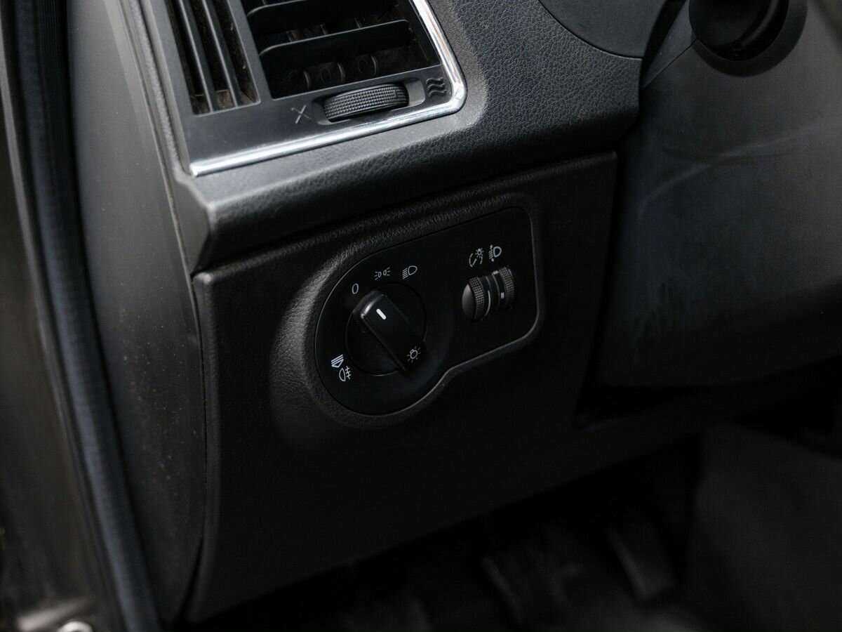 УАЗ Patriot, 2017 Фото №17