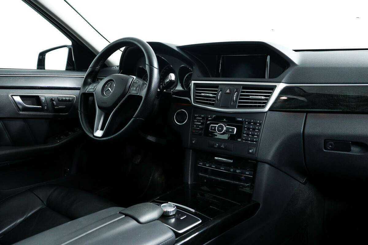 Mercedes-Benz E-Класс 300, 2012 Фото №9