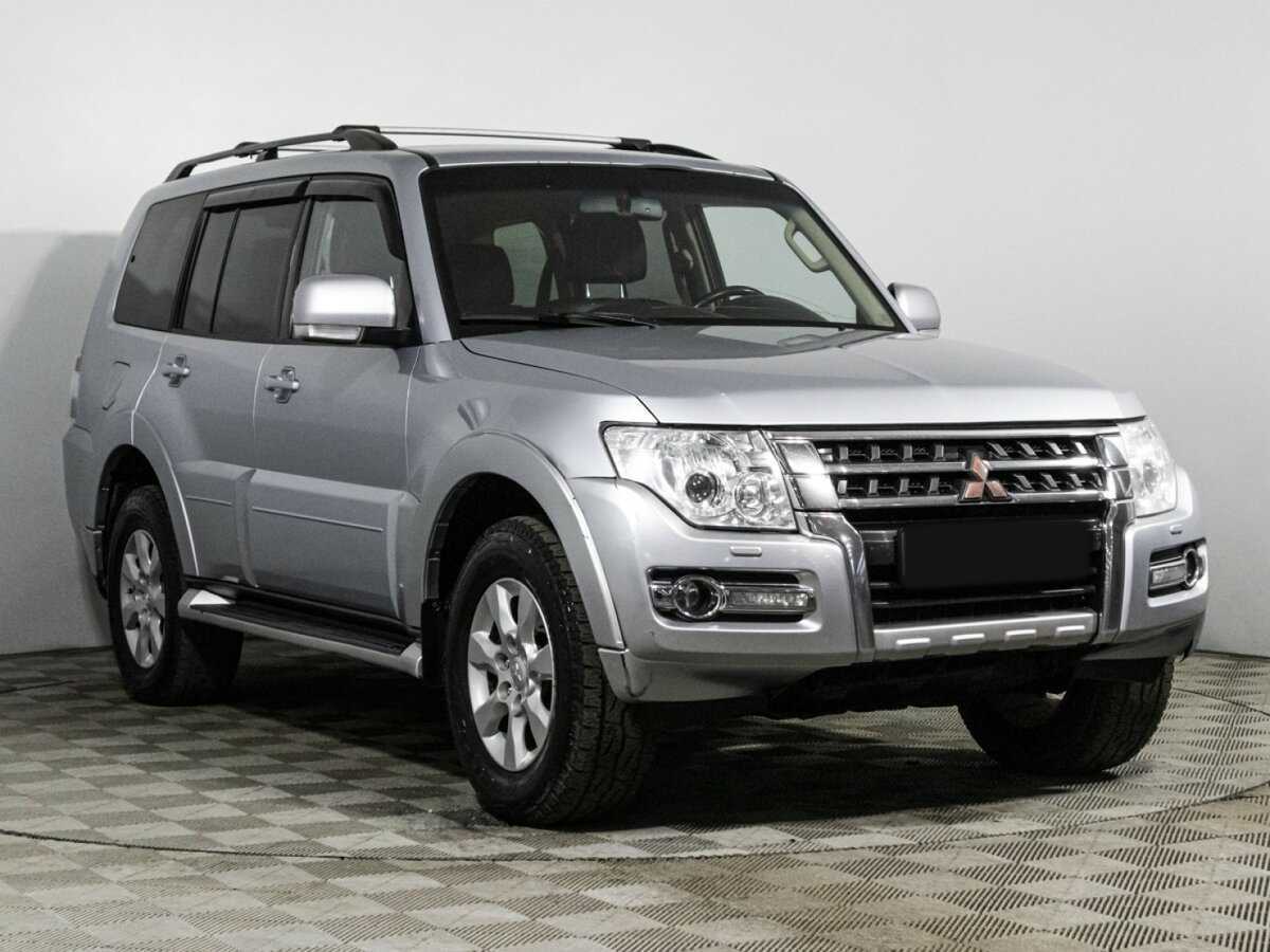 Mitsubishi Pajero, 2015 Фото №3