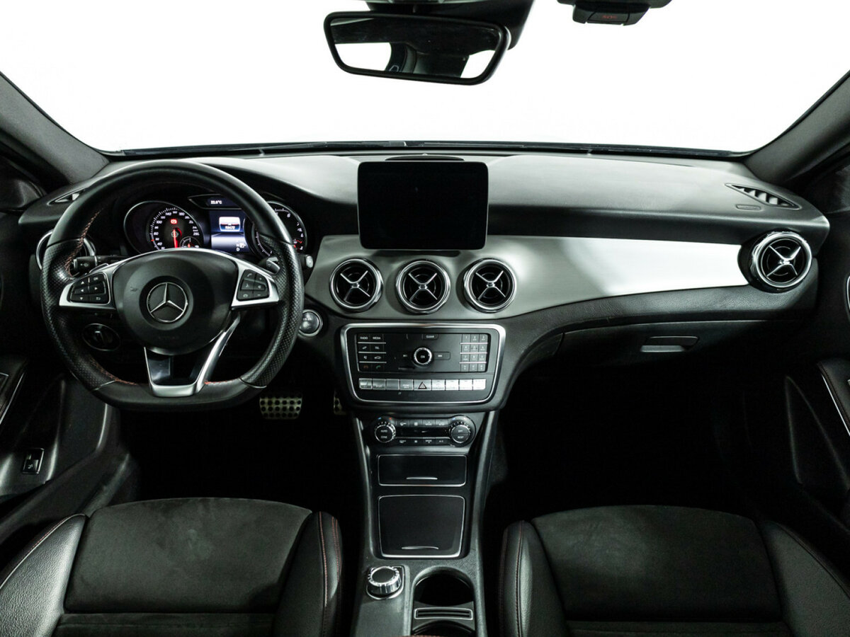 Mercedes-Benz GLA 250 I (X156) Рестайлинг, 2017 Фото №13