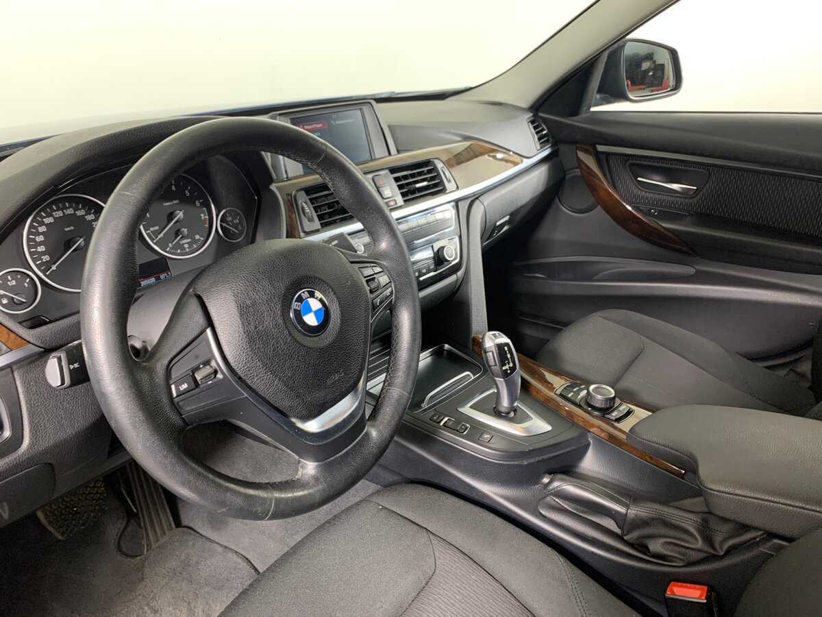 BMW 3 серии 320i xDrive, 2017 Фото №9