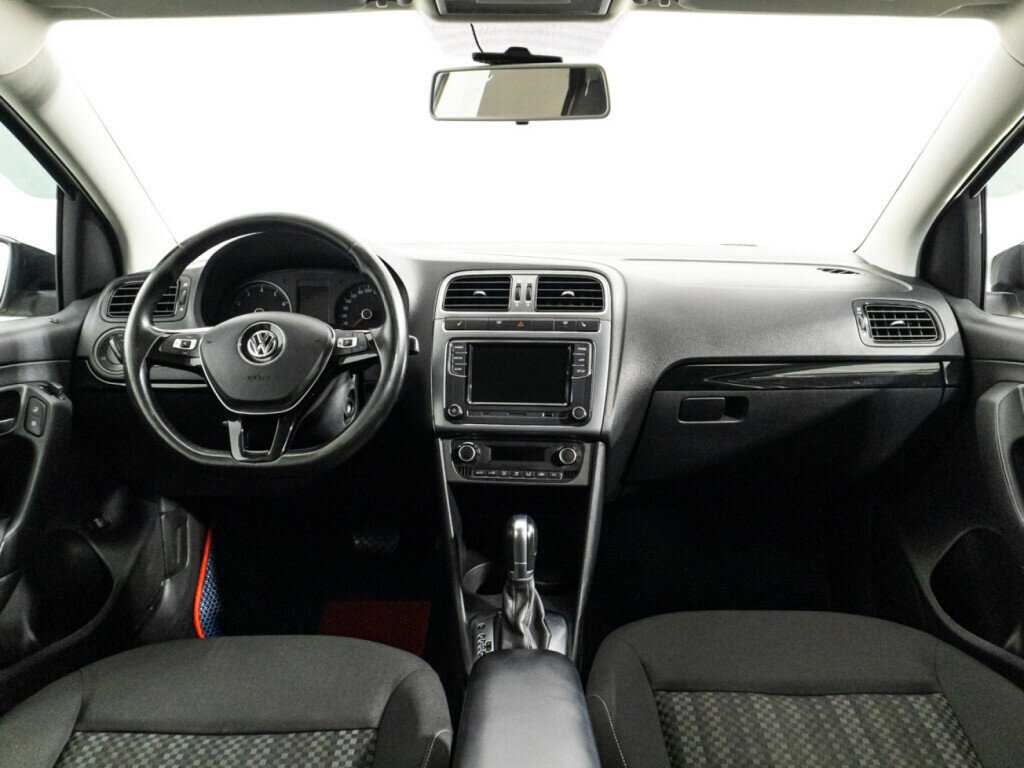 Volkswagen Polo, 2018 Фото №13