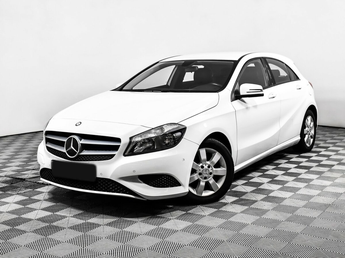 Mercedes-Benz A-Класс 180 III (W176), 2013 Фото №1