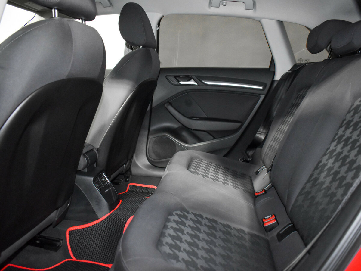 Audi A3 Sportback III (8V), 2013 Фото №11