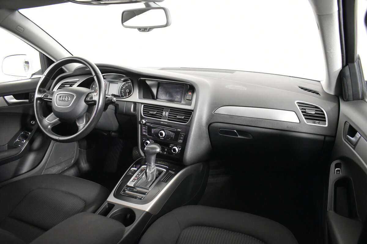 Audi A4, 2012 Фото №9