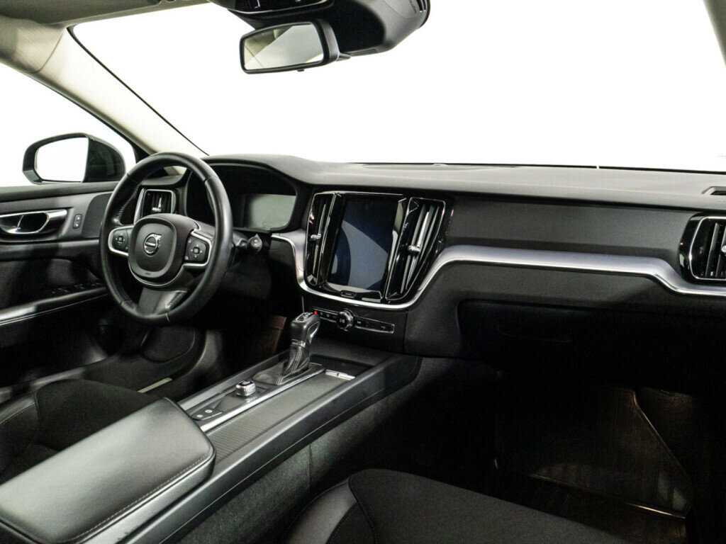 Volvo V60, 2018 Фото №9