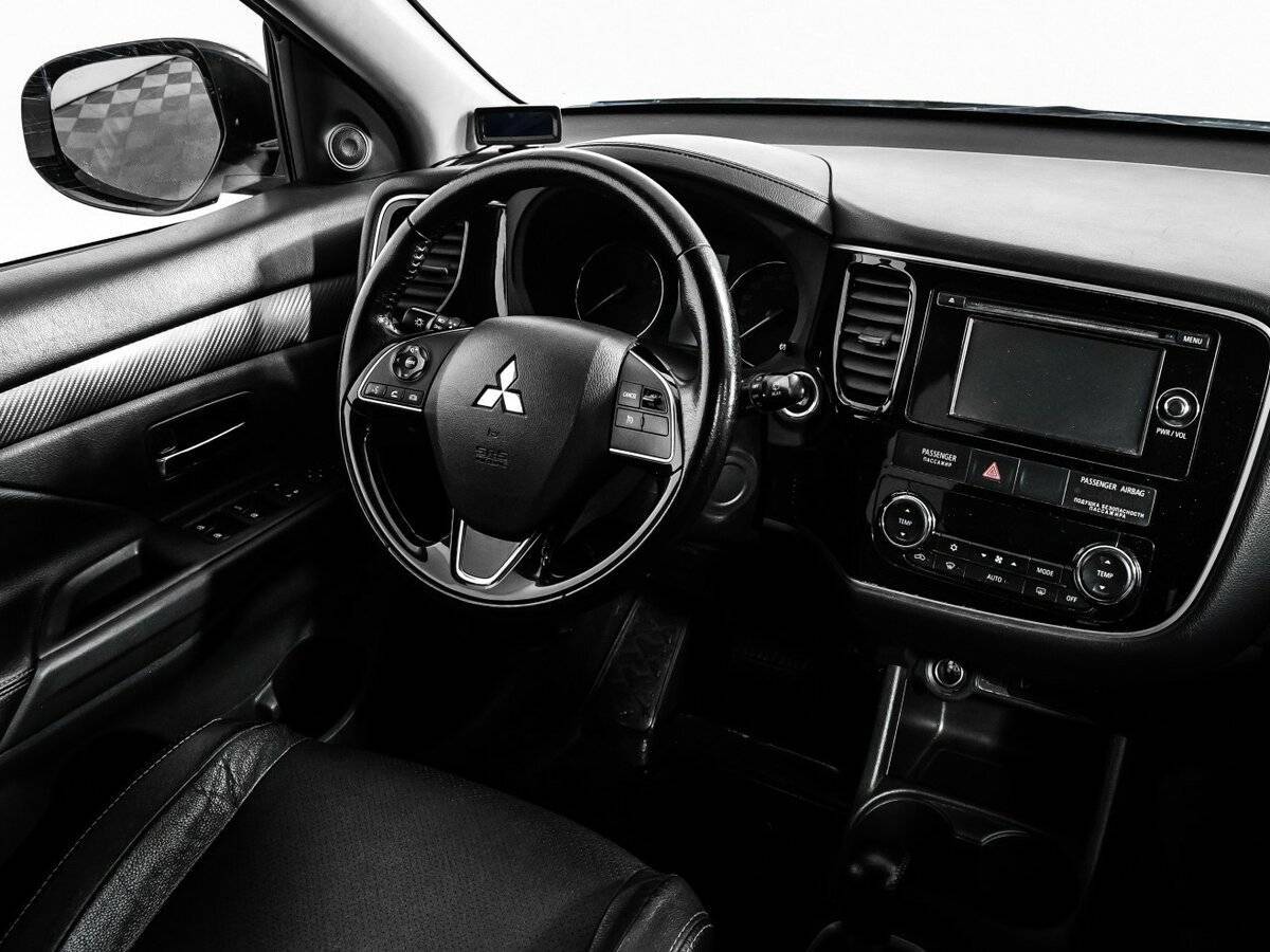 Mitsubishi Outlander, 2015 Фото №9