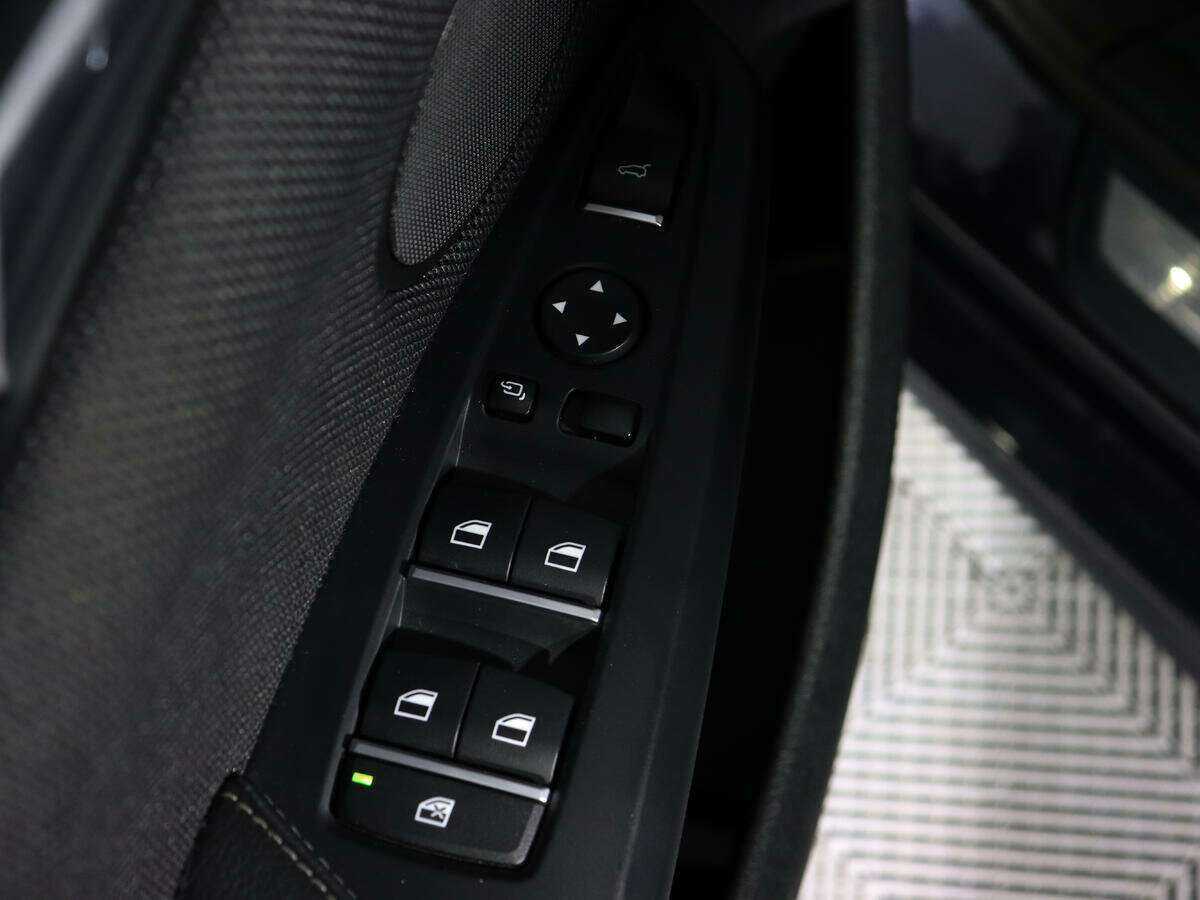 BMW X4 20i, 2016 Фото №14