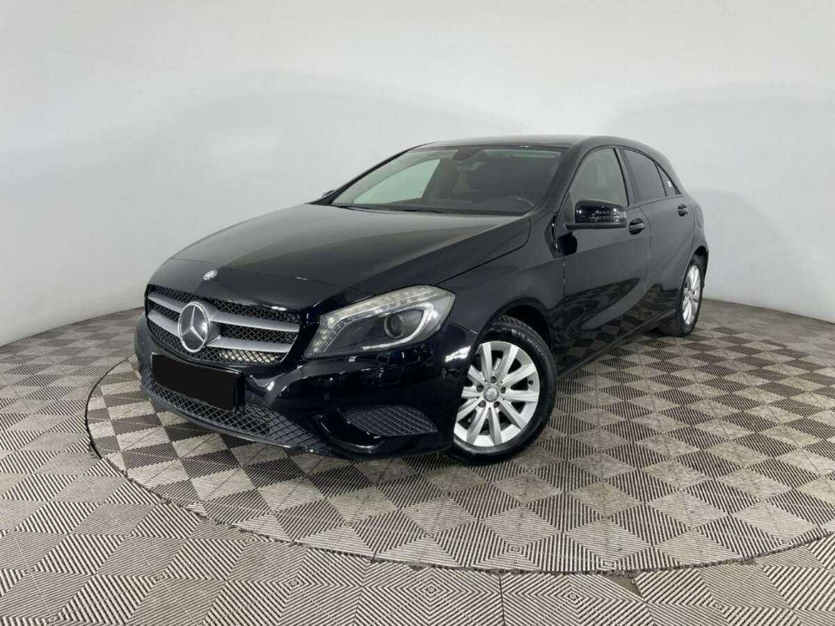 Mercedes-Benz A-Класс 180, 2014 Фото №1