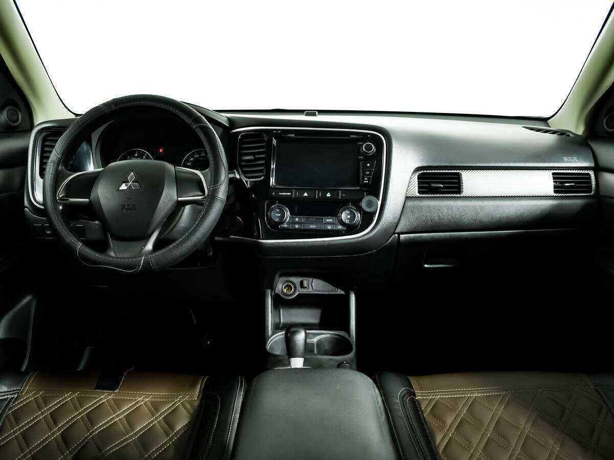 Mitsubishi Outlander, 2016 Фото №9