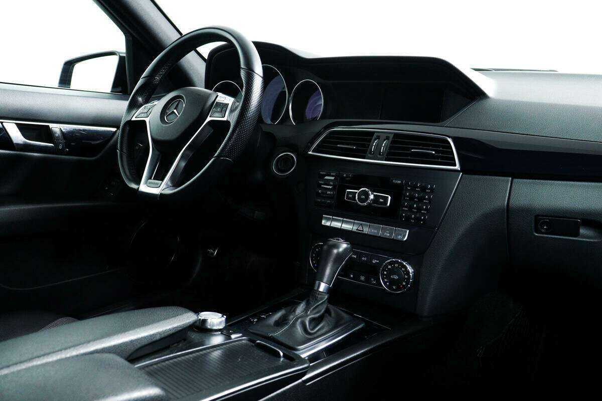 Mercedes-Benz C-Класс 180, 2013 Фото №9