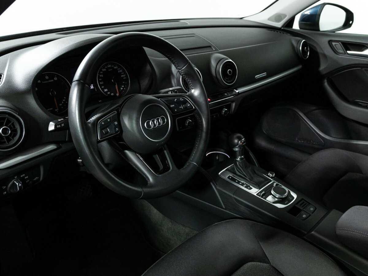 Audi A3, 2018 Фото №11
