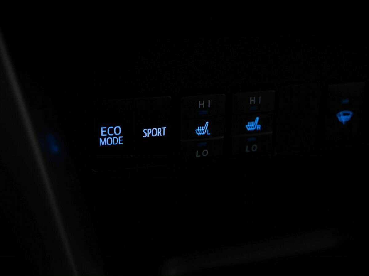 Toyota RAV4, 2017 Фото №23