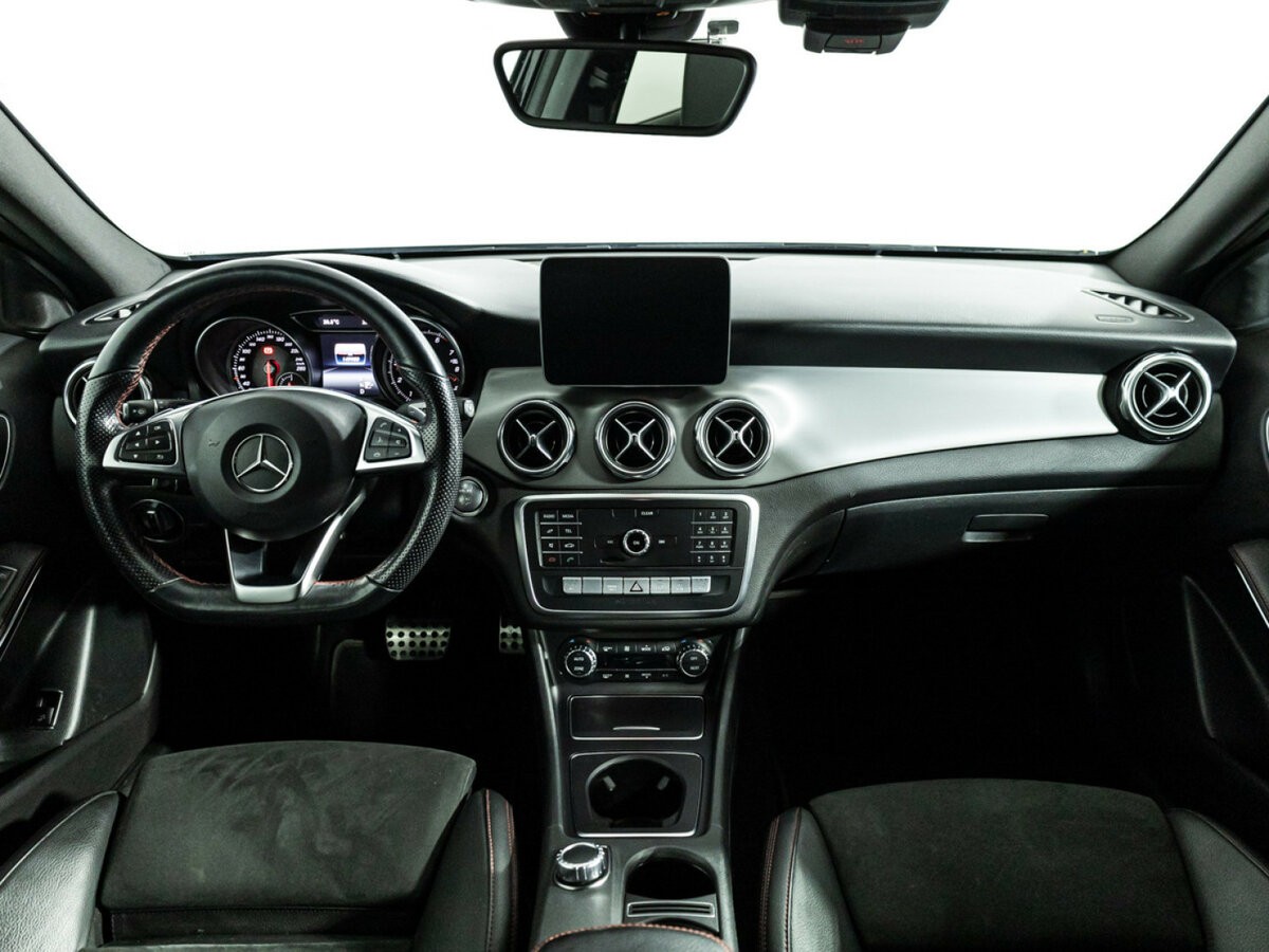 Mercedes-Benz GLA 200 I (X156) Рестайлинг, 2019 Фото №13