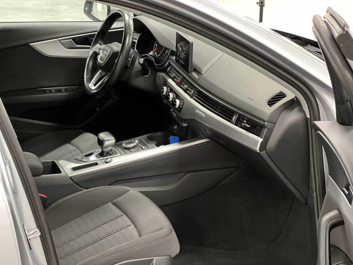 Audi A4, 2016 Фото №11