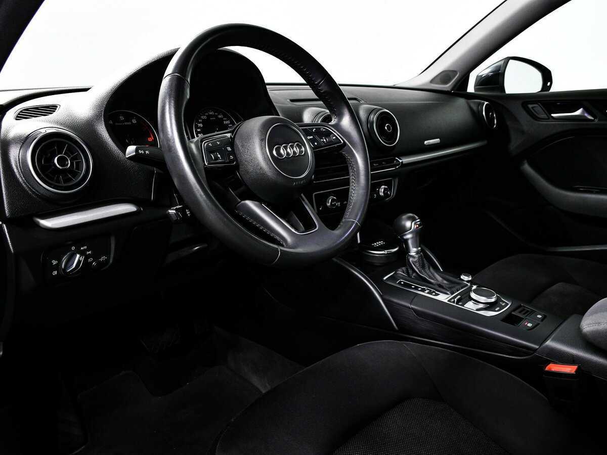Audi A3, 2018 Фото №12