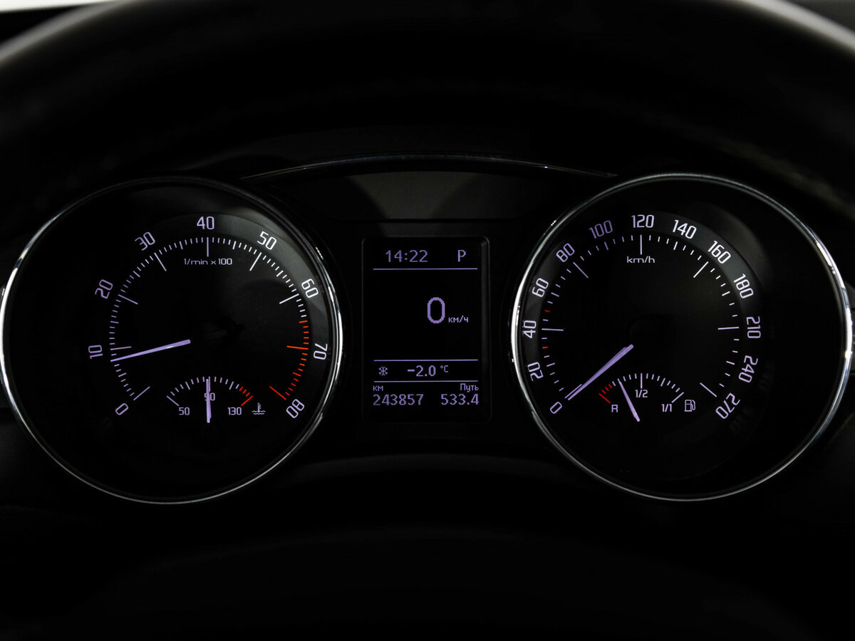 Skoda Superb DSG II Рестайлинг, 2014 Фото №20