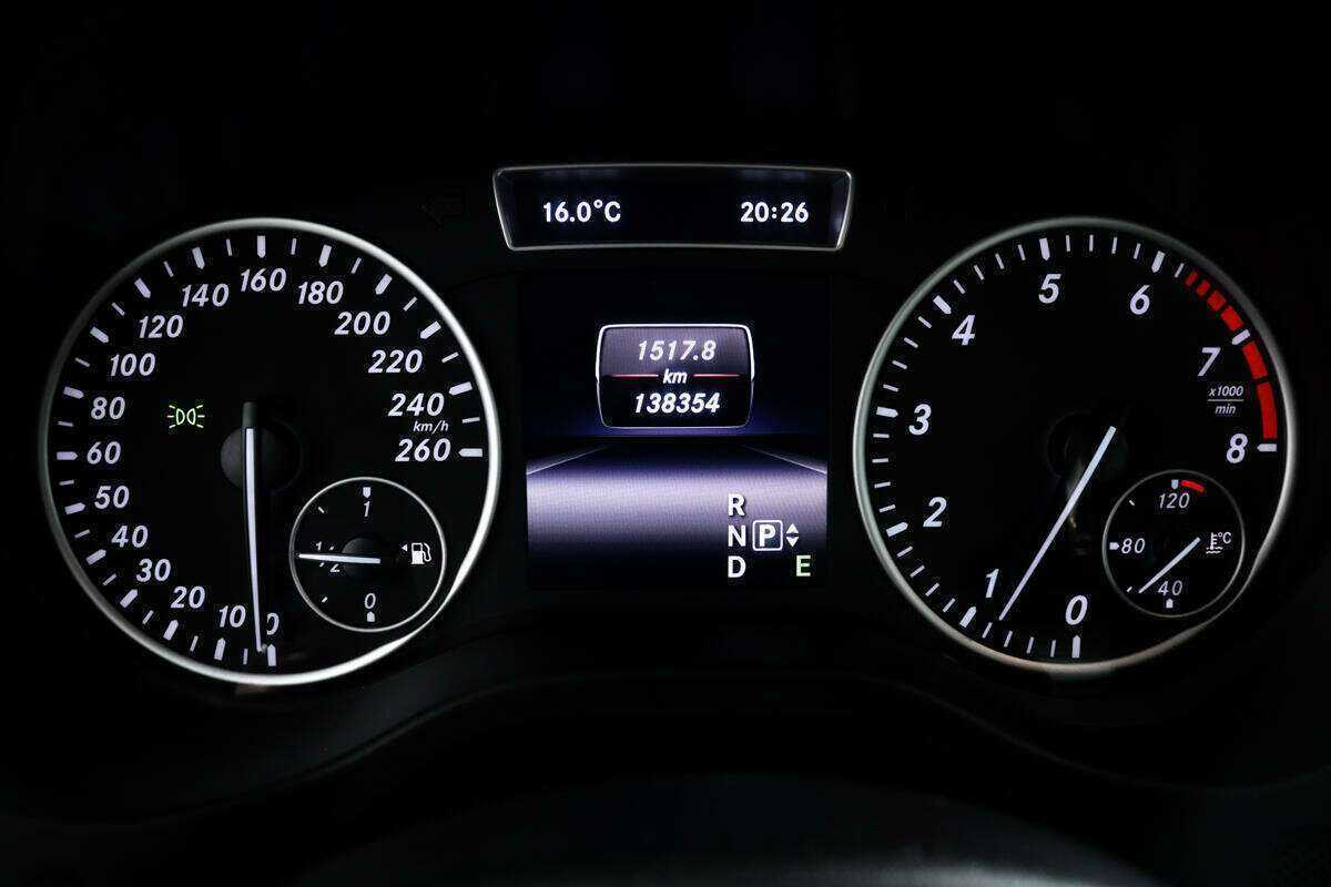 Mercedes-Benz A-Класс 180, 2013 Фото №10
