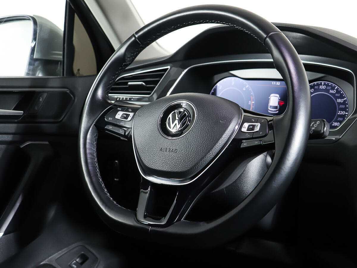Volkswagen Tiguan, 2017 Фото №15