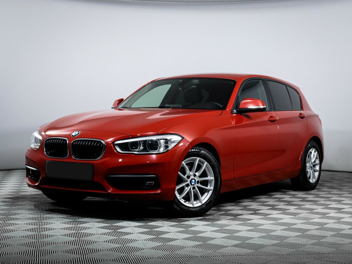 BMW 1 серии 118i II (F20/F21) Рестайлинг 2, 2018 Фото №1