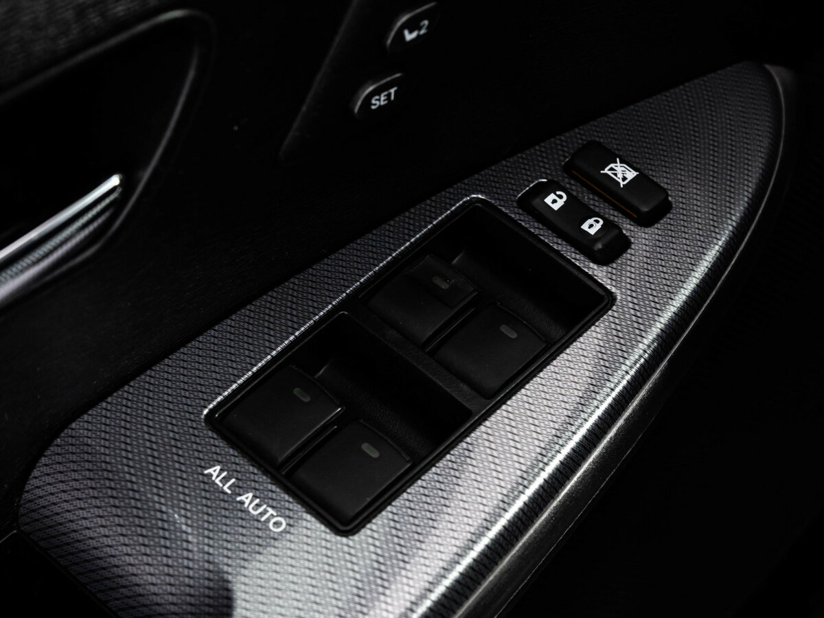 Toyota Venza I Рестайлинг, 2013 Фото №16