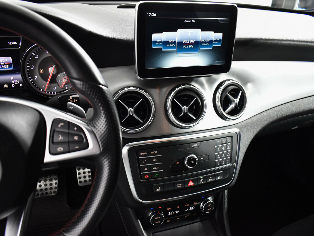 Mercedes-Benz GLA 200 I (X156), 2016 Фото №18