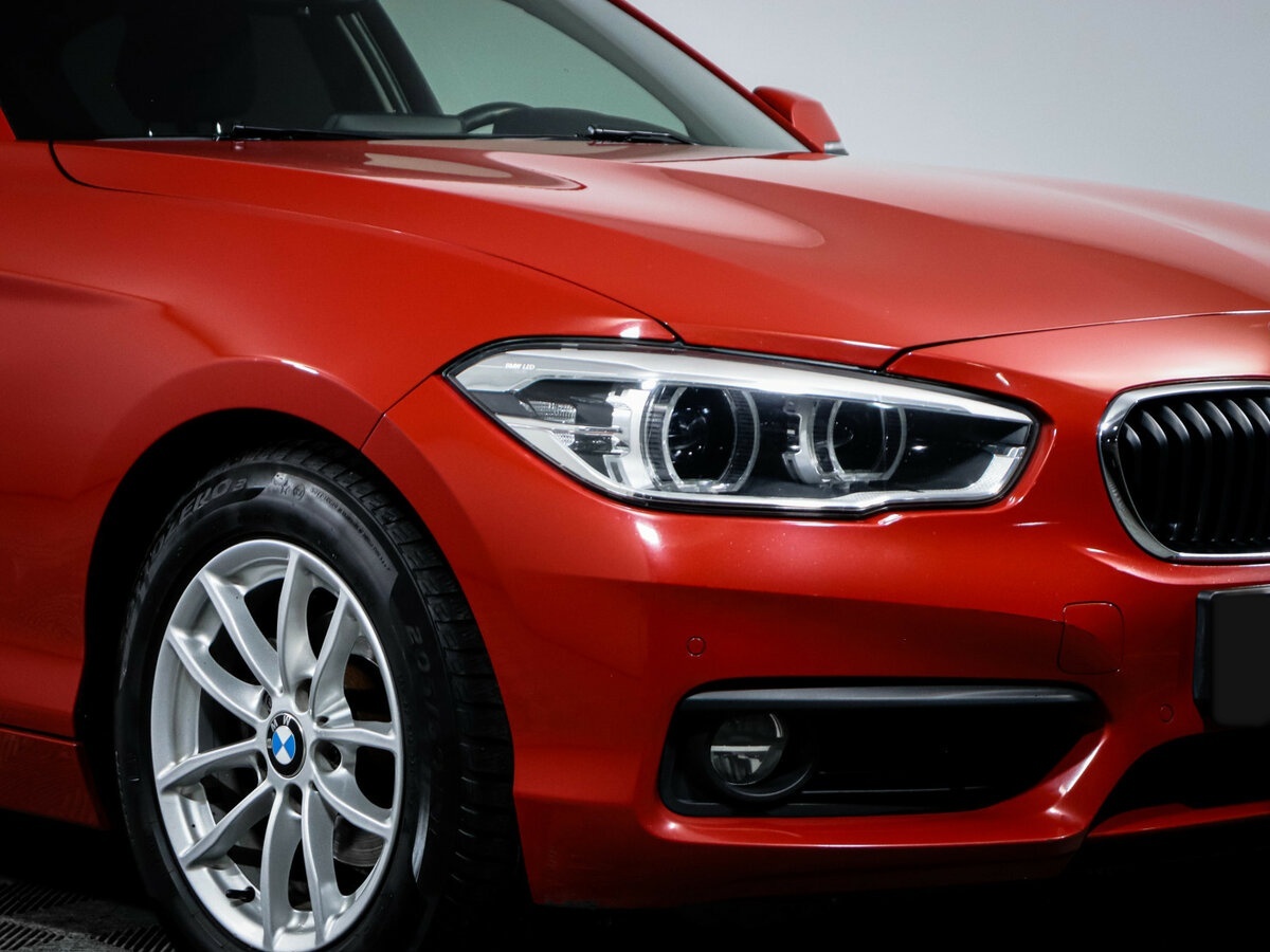 BMW 1 серии 118i II (F20/F21) Рестайлинг 2, 2018 Фото №15