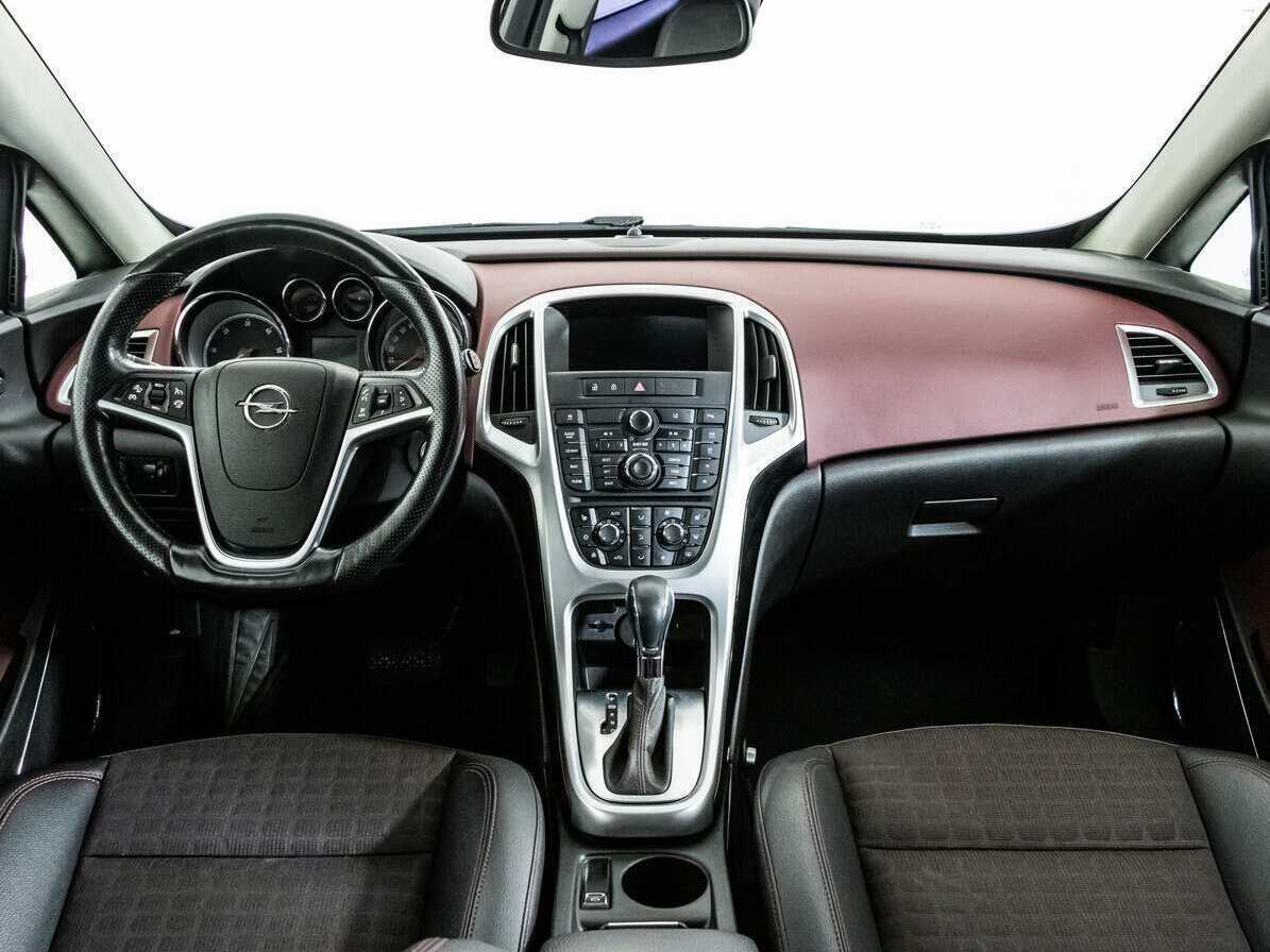 Opel Astra GTC, 2013 Фото №10