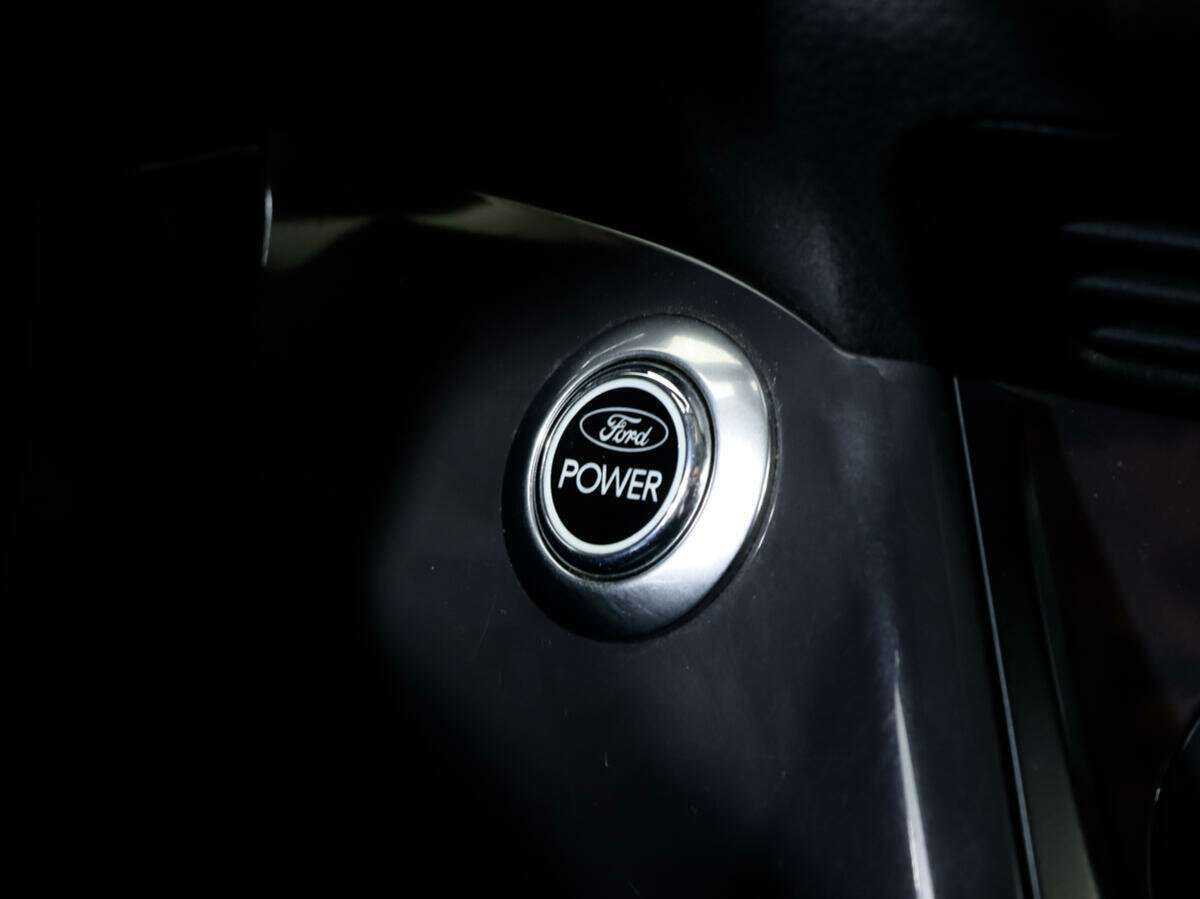 Ford Kuga, 2013 Фото №12