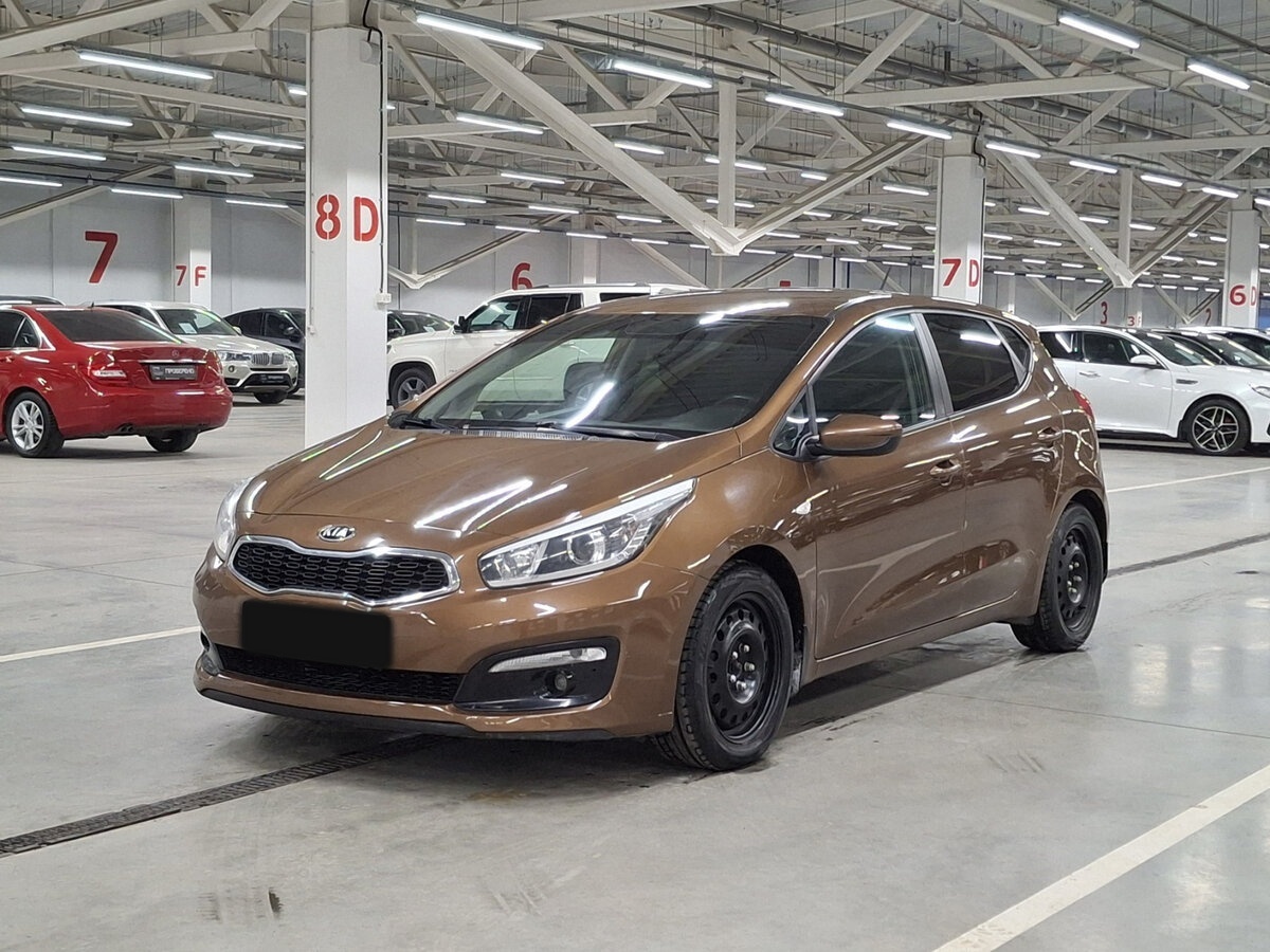 Kia Ceed II Рестайлинг, 2015 Фото №1