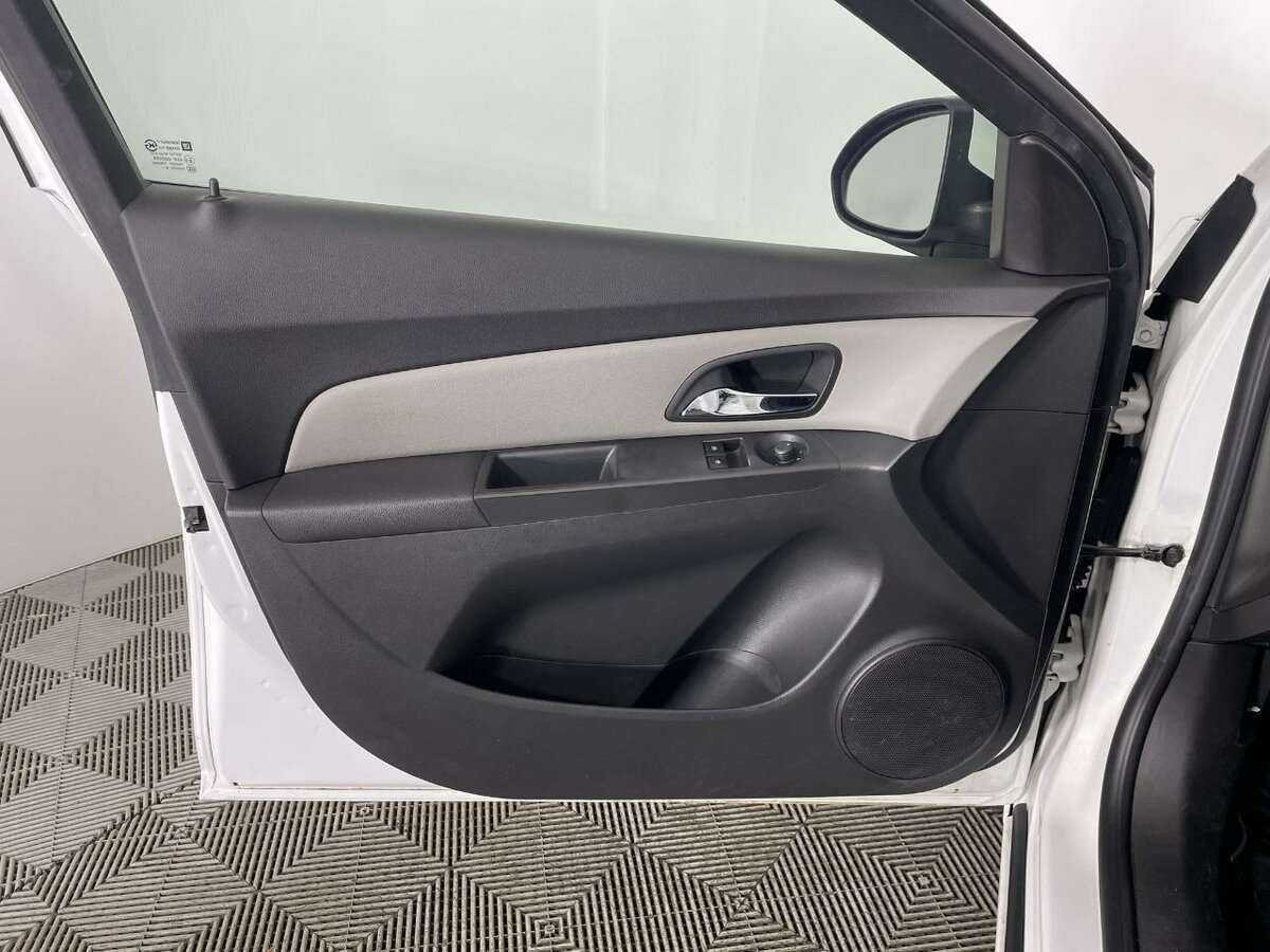 Chevrolet Cruze, 2014 Фото №8