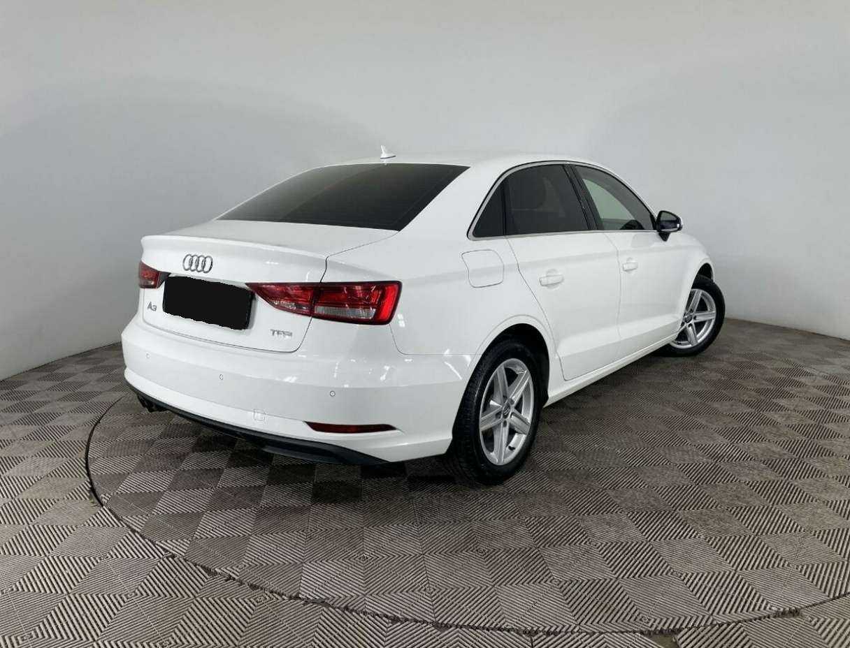Audi A3, 2018 Фото №6