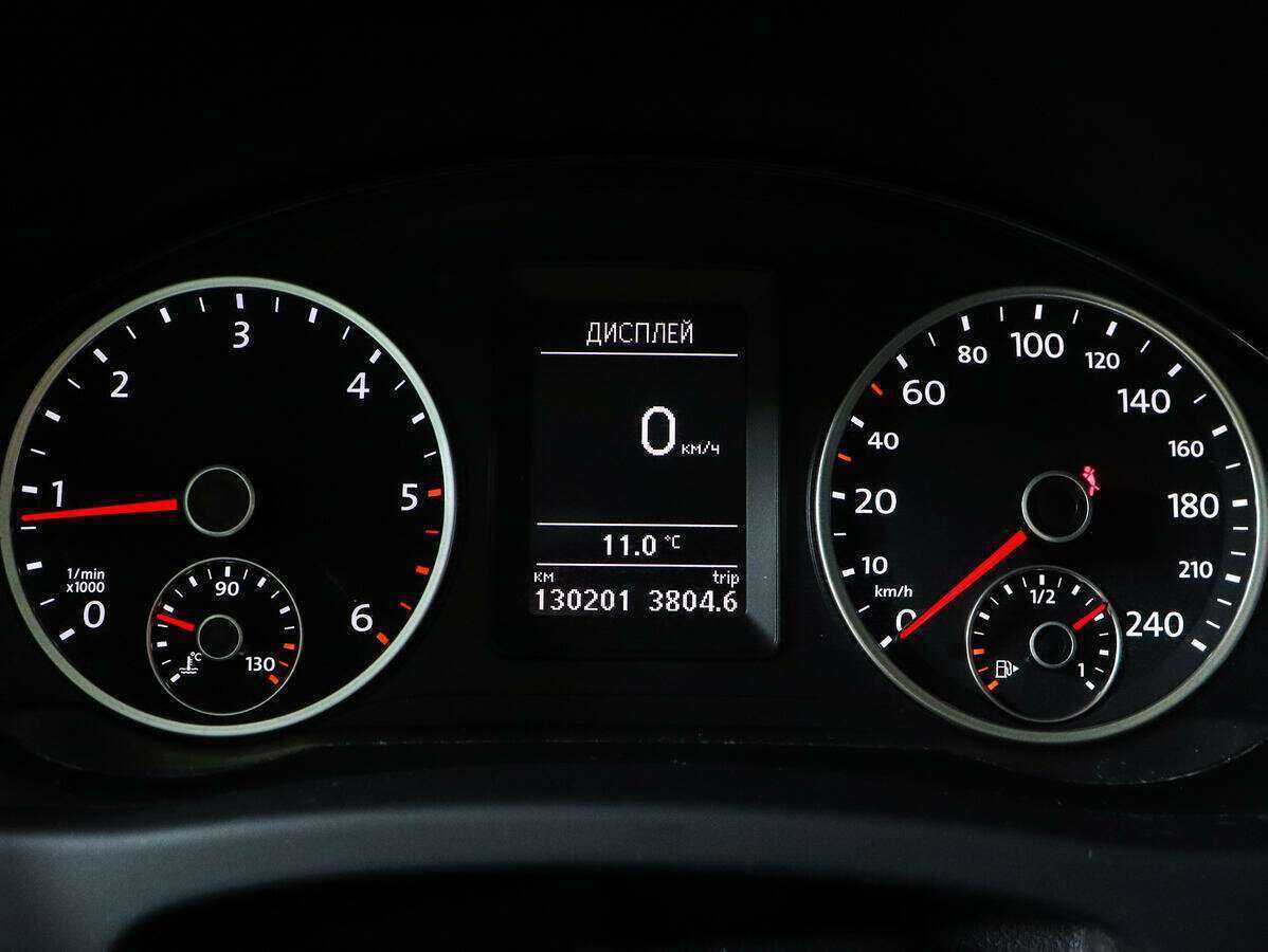 Volkswagen Tiguan, 2012 Фото №11