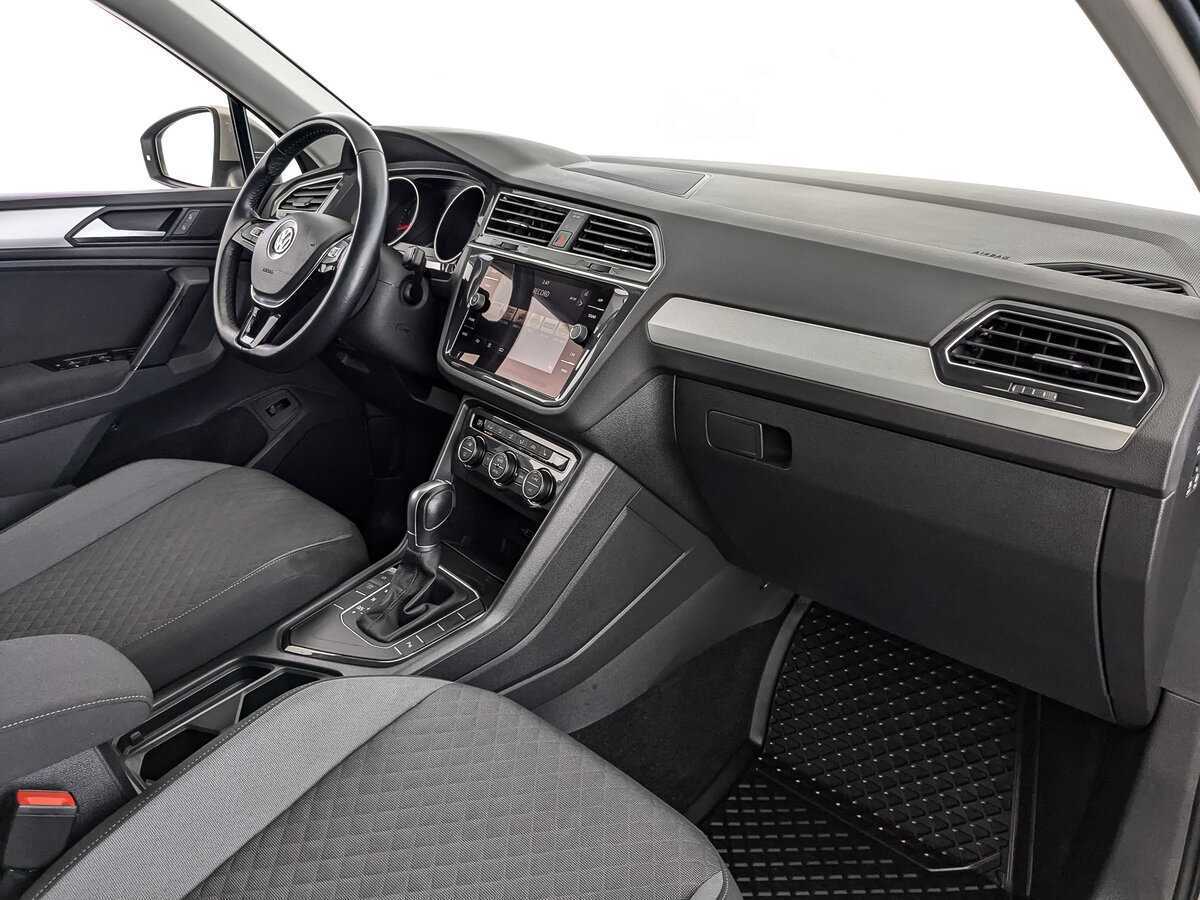 Volkswagen Tiguan, 2019 Фото №9