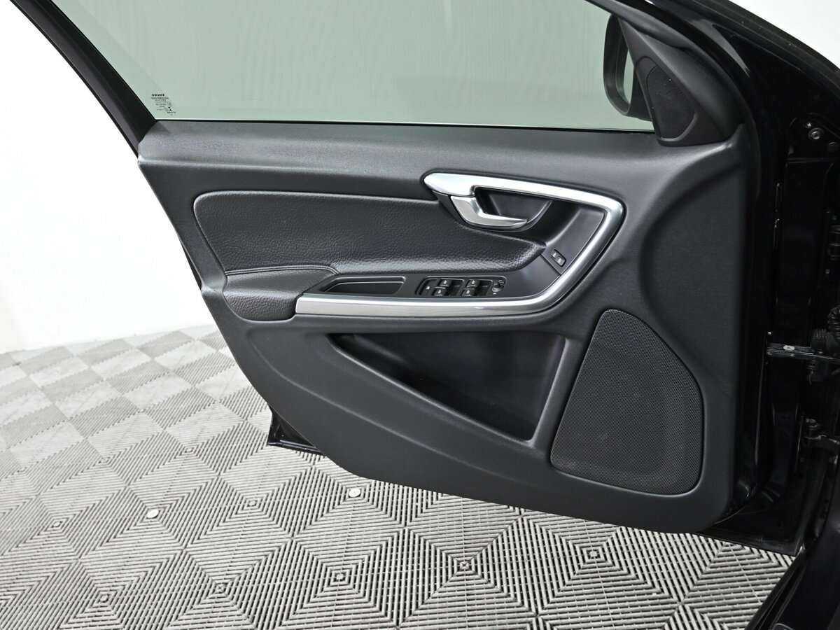 Volvo S60, 2013 Фото №11