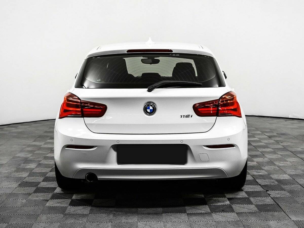 BMW 1 серии 118i, 2017 Фото №6