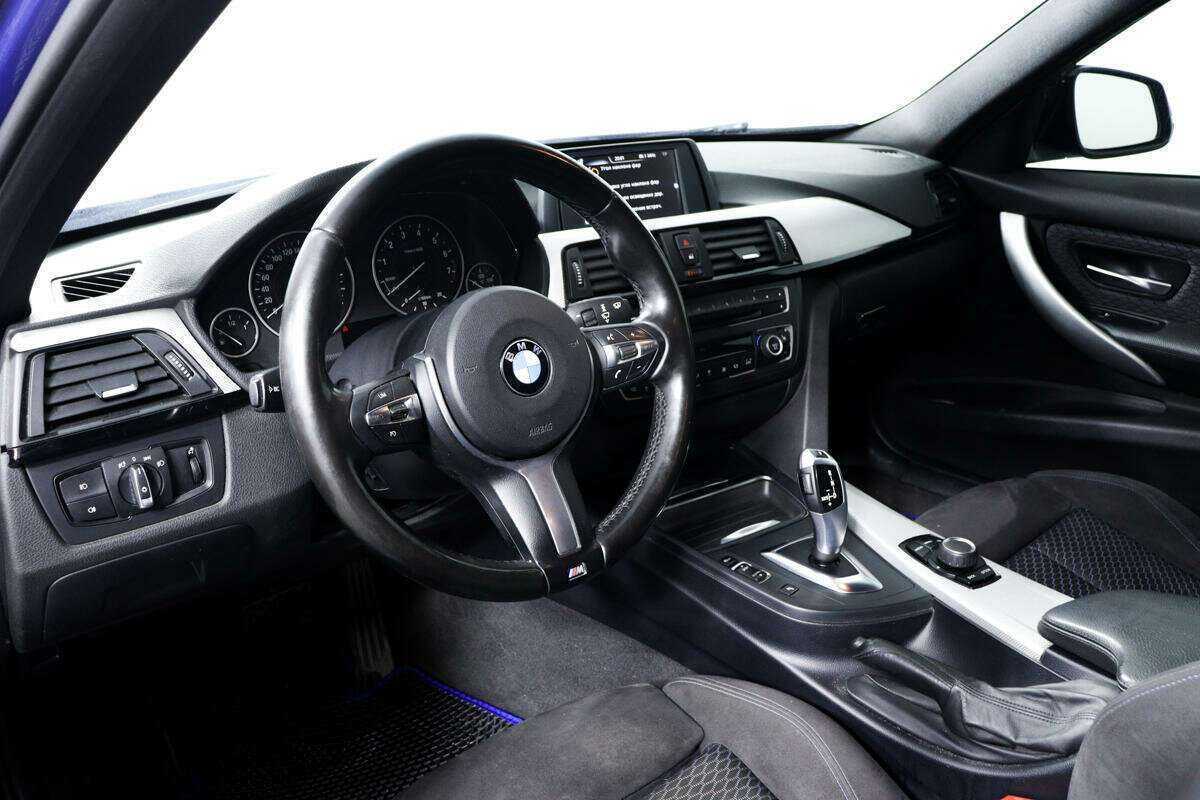 BMW 3 серии 320i xDrive, 2015 Фото №13