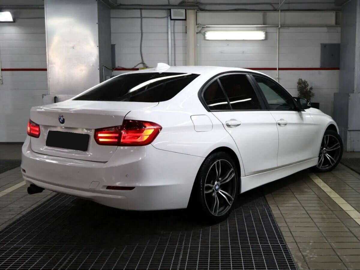 BMW 3 серии 316i, 2014 Фото №2