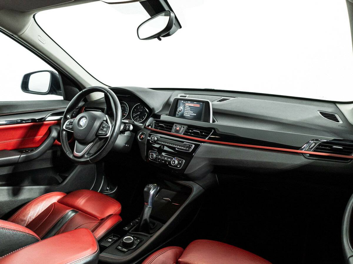 BMW X1 18d xDrive II (F48), 2017 Фото №9