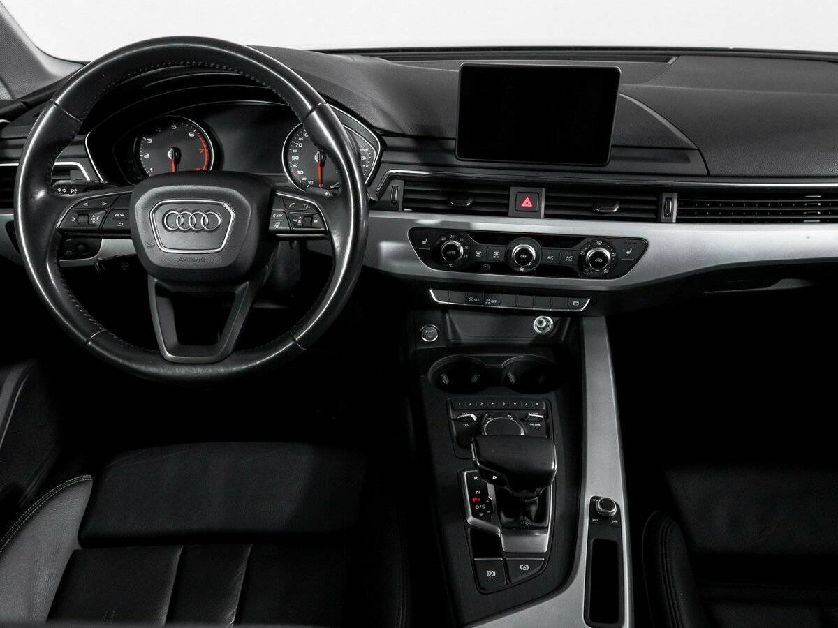 Audi A4, 2017 Фото №12